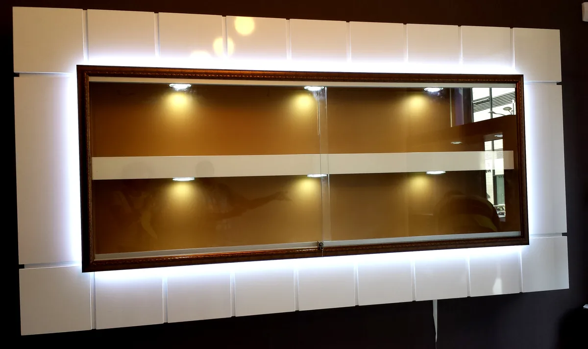 Mobilier personalizat produs de Lartek Grup