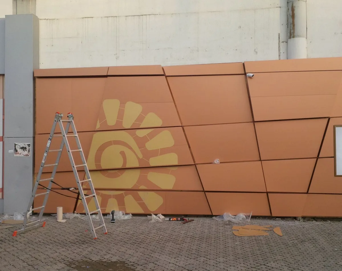 Placare Alucobond realizată de Lartek Grup — proiect