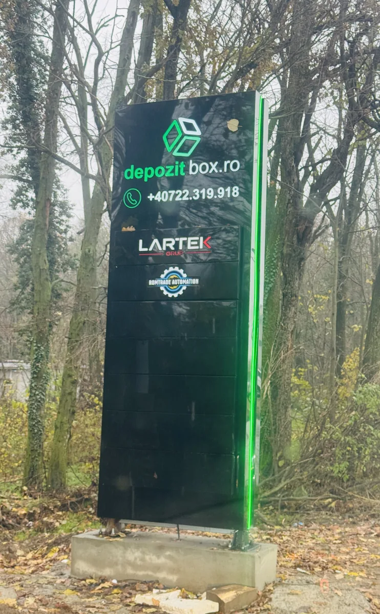Totem publicitar luminos — Lartek Grup